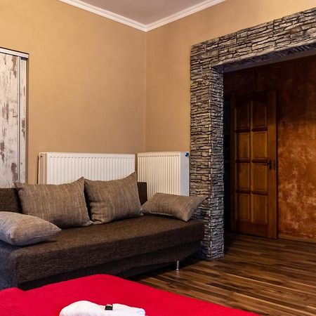 Virag Vendeghaz Villa Makó Exteriör bild