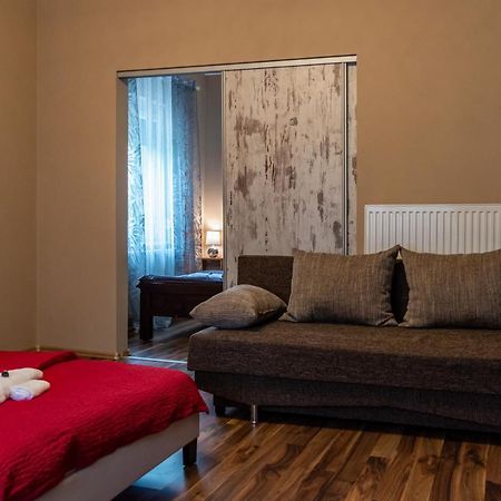 Virag Vendeghaz Villa Makó Exteriör bild