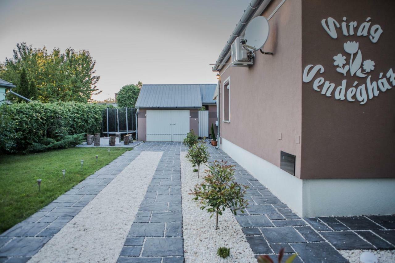 Virag Vendeghaz Villa Makó Exteriör bild